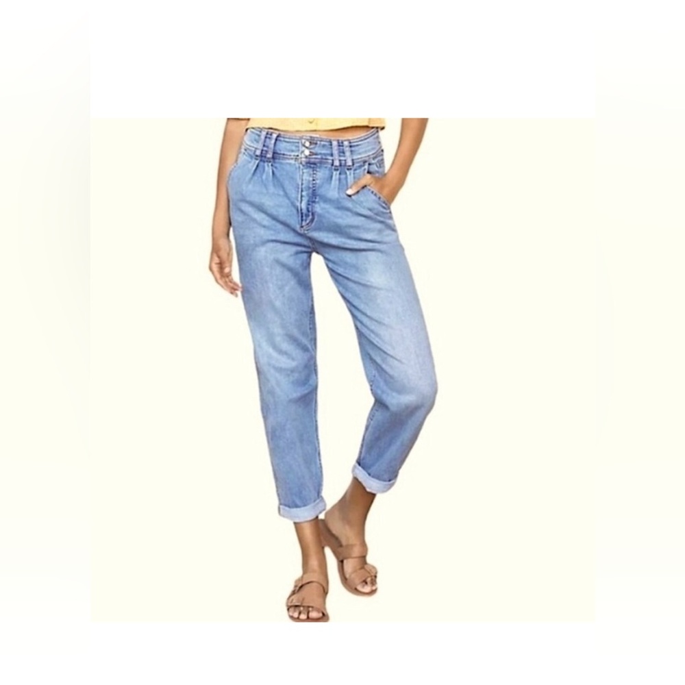 Pilcro Letterpress Ultra High Rise Pleated Jeans size 30